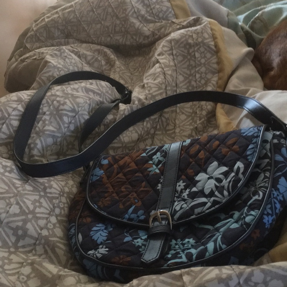 Nwot Vera Bradley Blue floral cross body purse